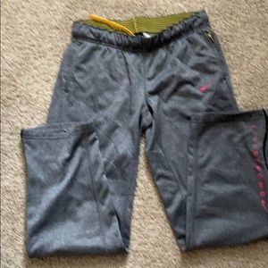 Nike Live Strong  Sweatpants size medium